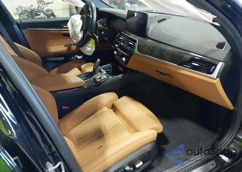 2023 BMW 530 I xDrive z USA, uszkodzony, nr VIN WBA13BJ01PWY19979